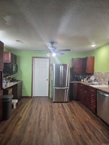 140 S Boykin, Piggott, AR 72454