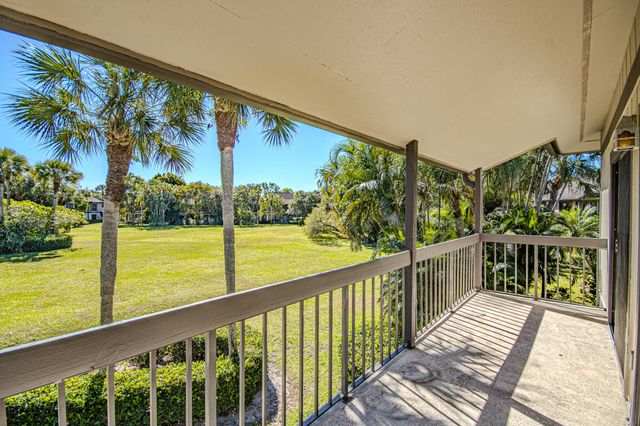 13334 Polo Club Road 348, Wellington, FL 33414