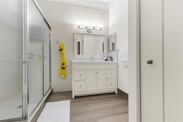 10690 NW 14th St 128, Plantation, FL 33322