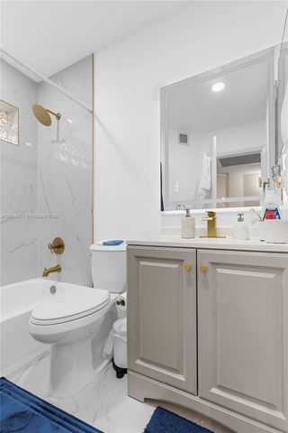 10690 NW 14th St 128, Plantation, FL 33322
