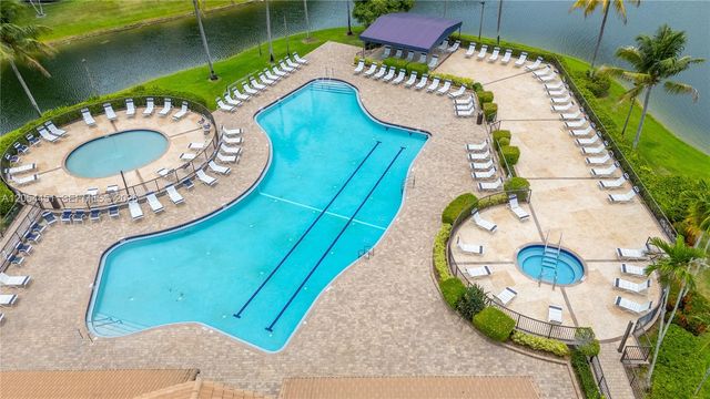 10690 NW 14th St 128, Plantation, FL 33322