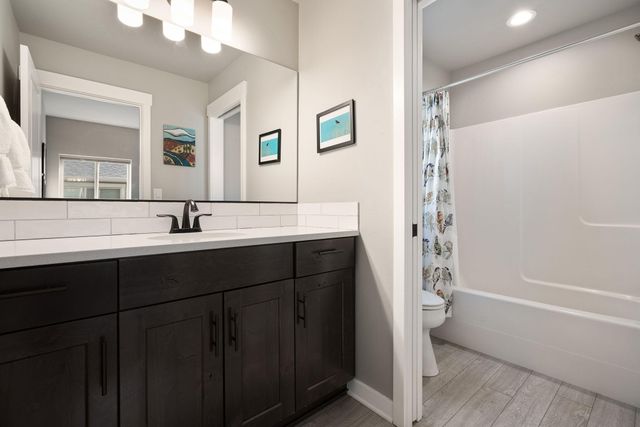 20836 SE Sunniberg Lane, Bend, OR 97702