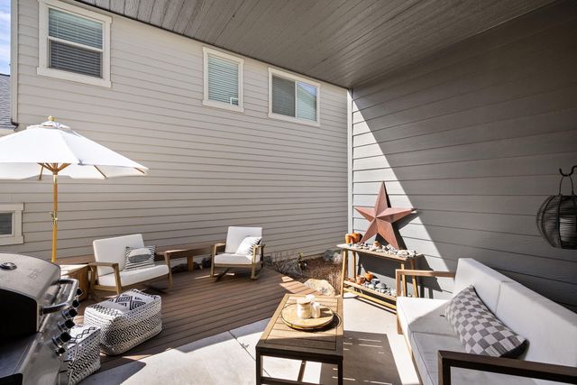 20836 SE Sunniberg Lane, Bend, OR 97702