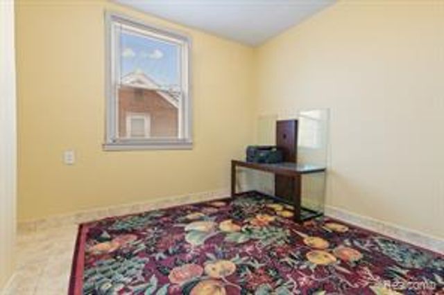 6838 Hartwell Street, Dearborn, MI 48126