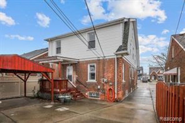 6838 Hartwell Street, Dearborn, MI 48126