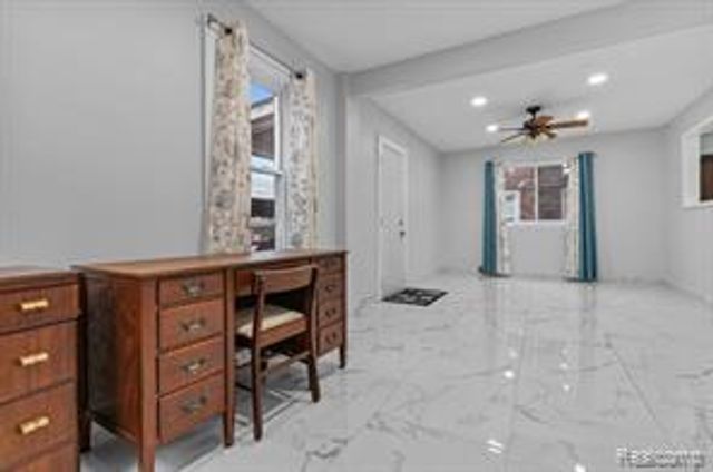 6838 Hartwell Street, Dearborn, MI 48126