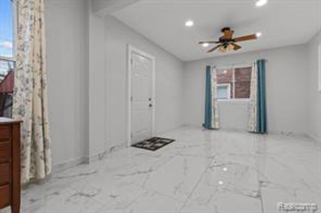 6838 Hartwell Street, Dearborn, MI 48126