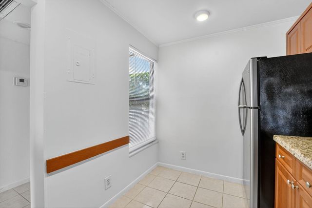 11 ROYAL PALM Way 3040, Boca Raton, FL 33432