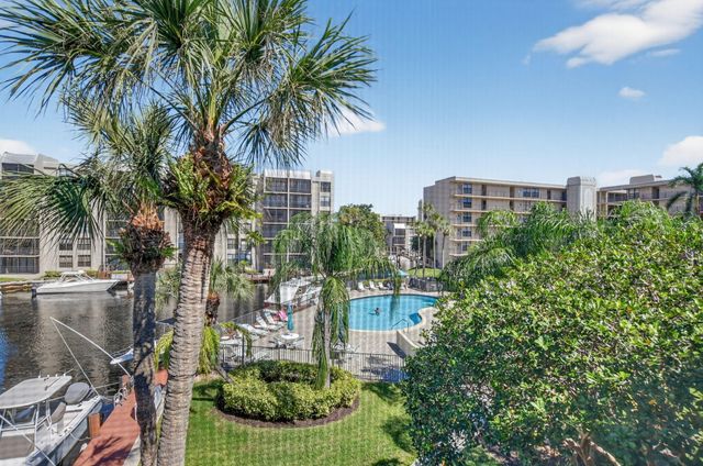 11 ROYAL PALM Way 3040, Boca Raton, FL 33432