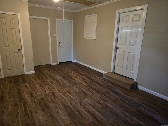 1033 Ferrell Drive, Jacksonville, AR 72076