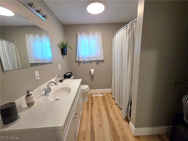 3469 Roseland Avenue, Parkersburg, WV 26104