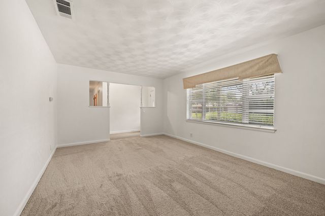 1332 Brookside Drive, Hurst, TX 76053