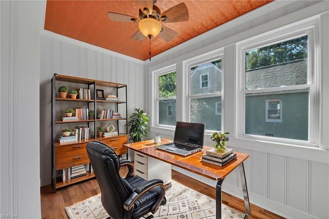12 McDonald RD, Hampton, VA 23669