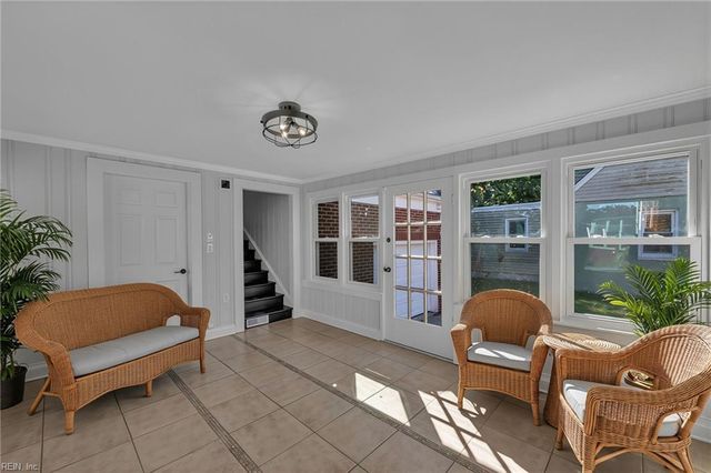 12 McDonald RD, Hampton, VA 23669