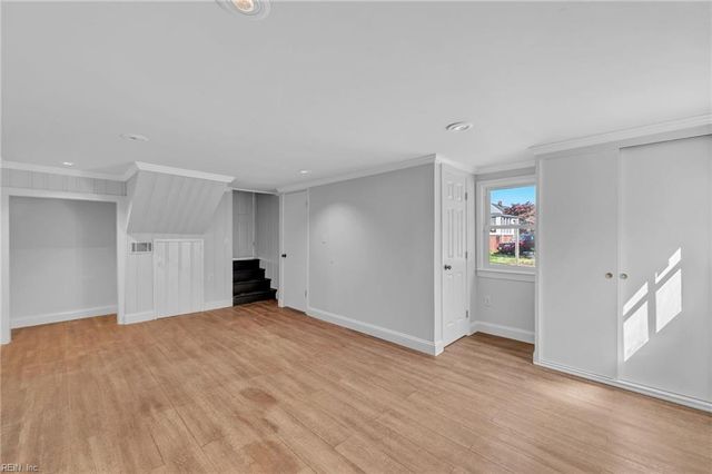 12 McDonald RD, Hampton, VA 23669