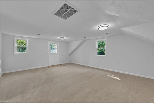 12 McDonald RD, Hampton, VA 23669