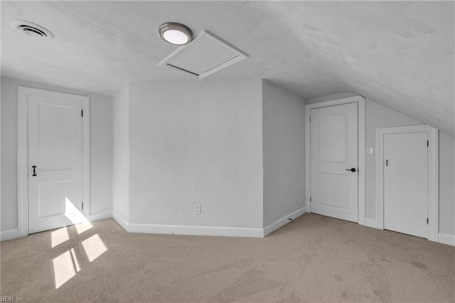 12 McDonald RD, Hampton, VA 23669