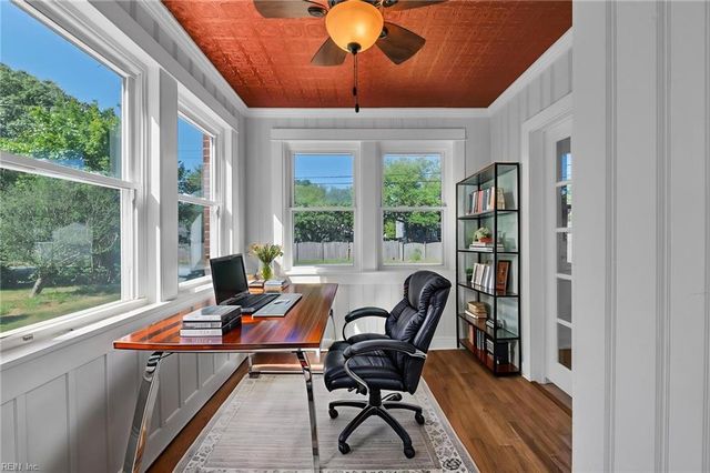 12 McDonald RD, Hampton, VA 23669