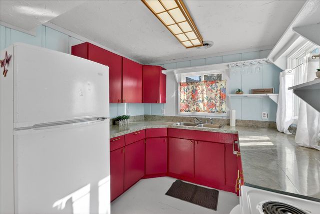 35268 51st Avenue, Paw Paw Twp, MI 49079