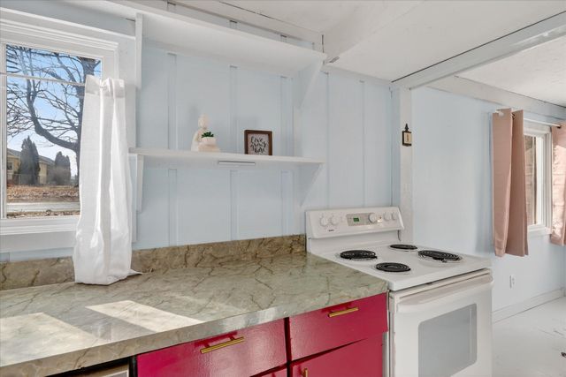 35268 51st Avenue, Paw Paw Twp, MI 49079