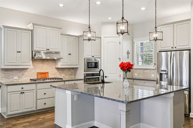 259 Sowing Oak DR, San Marcos, TX 78666