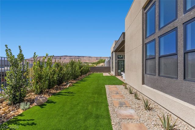 11089 Stone Summit Court, Las Vegas, NV 89135