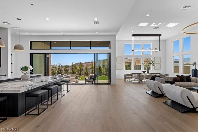 11089 Stone Summit Court, Las Vegas, NV 89135