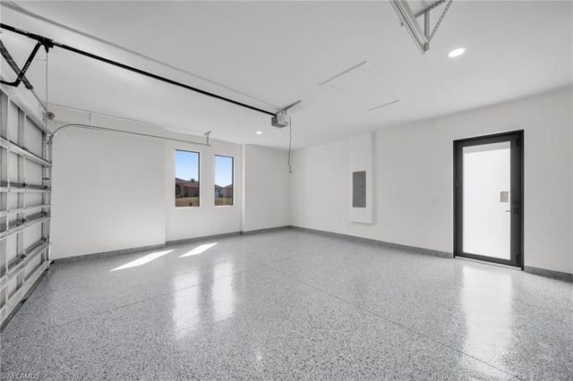 1426 NE 6th AVE, Cape Coral, FL 33909