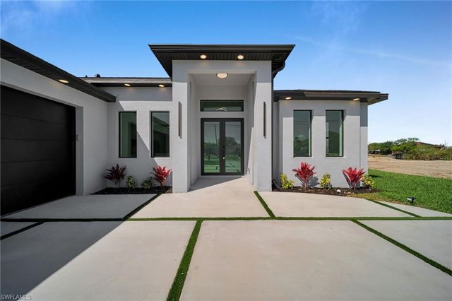 1426 NE 6th AVE, Cape Coral, FL 33909