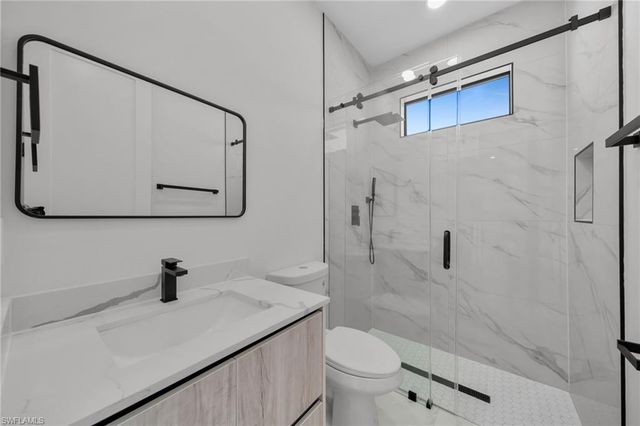 1426 NE 6th AVE, Cape Coral, FL 33909