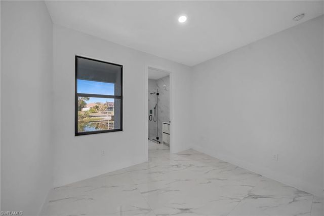 1426 NE 6th AVE, Cape Coral, FL 33909