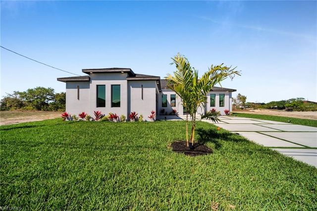 1426 NE 6th AVE, Cape Coral, FL 33909
