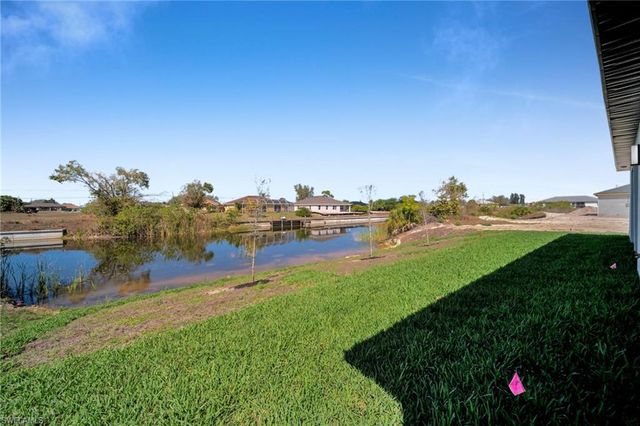 1426 NE 6th AVE, Cape Coral, FL 33909