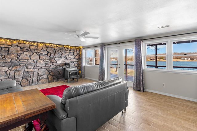 404 Isabella Lane, Horseshoe Bend, AR 72512