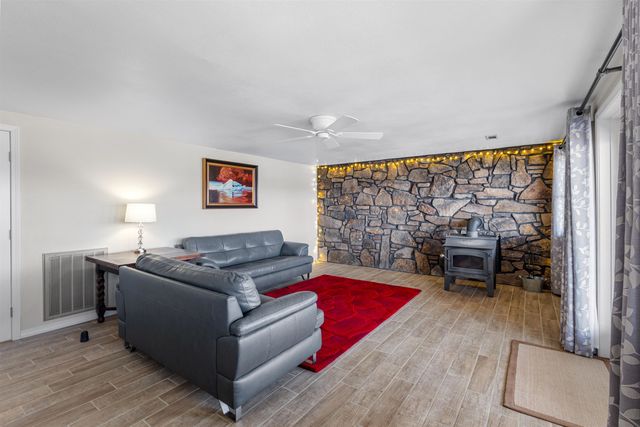 404 Isabella Lane, Horseshoe Bend, AR 72512