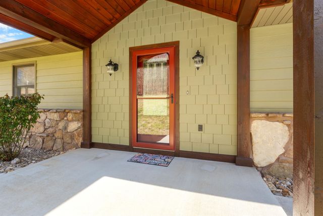 404 Isabella Lane, Horseshoe Bend, AR 72512