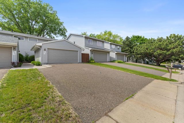 4119 Nancy Place, Shoreview, MN 55126
