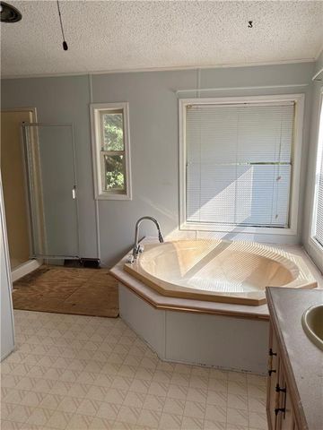 12050 Rolling Meadows Lane, Grand Bay, AL 36541