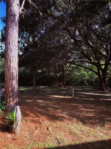 12050 Rolling Meadows Lane, Grand Bay, AL 36541