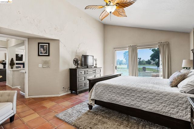2244 Colonial Ct, Discovery Bay, CA 94505