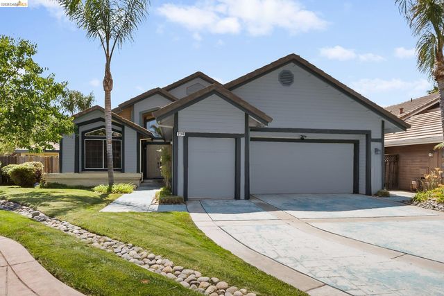 2244 Colonial Ct, Discovery Bay, CA 94505