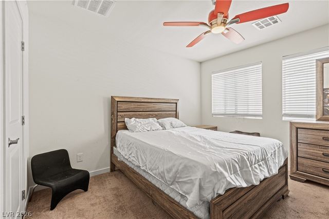 3620 Via Del Robles Avenue, Las Vegas, NV 89115