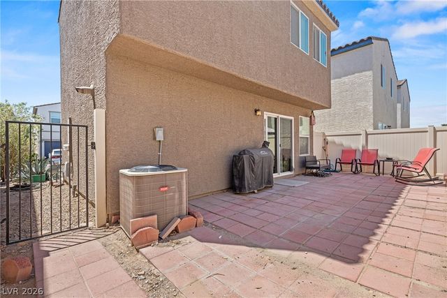 3620 Via Del Robles Avenue, Las Vegas, NV 89115