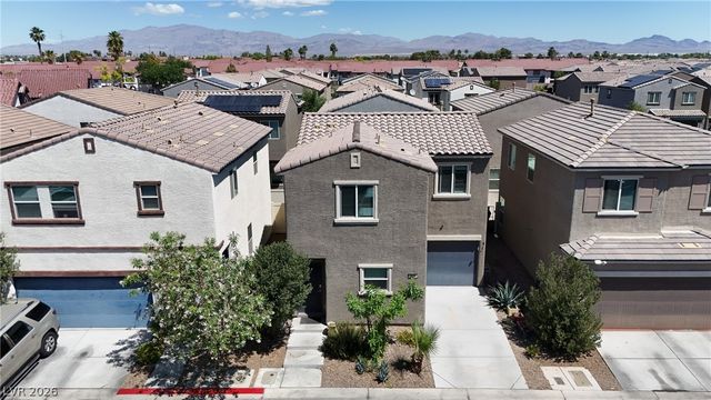 3620 Via Del Robles Avenue, Las Vegas, NV 89115