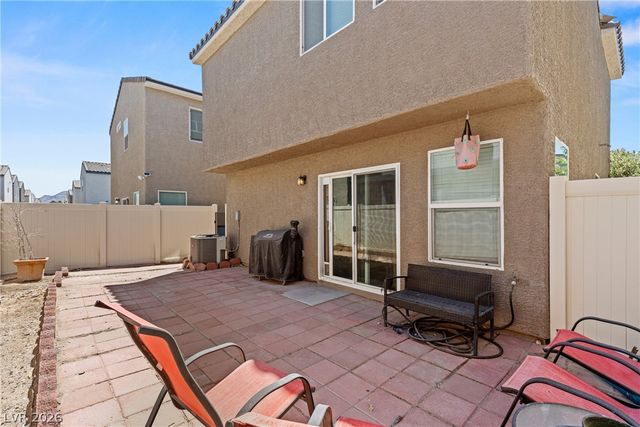 3620 Via Del Robles Avenue, Las Vegas, NV 89115