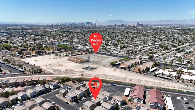 3620 Via Del Robles Avenue, Las Vegas, NV 89115