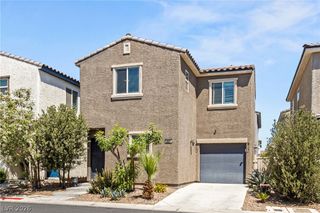 3620 Via Del Robles Avenue, Las Vegas, NV 89115