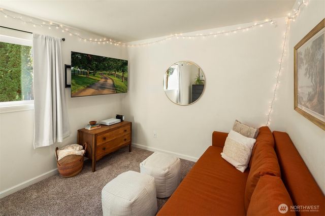 17371 NE 160th Street, Woodinville, WA 98072