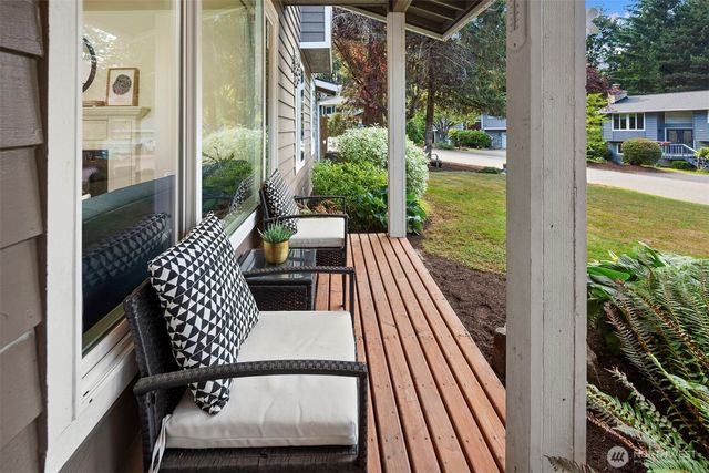 17371 NE 160th Street, Woodinville, WA 98072