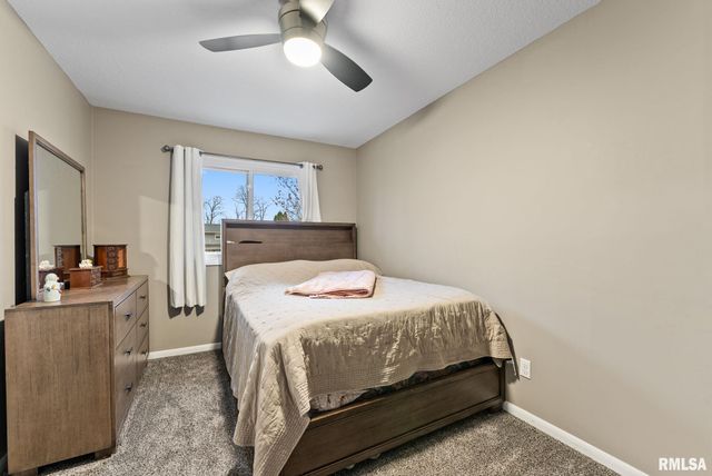 3870 LEXINGTON Court, Bettendorf, IA 52722